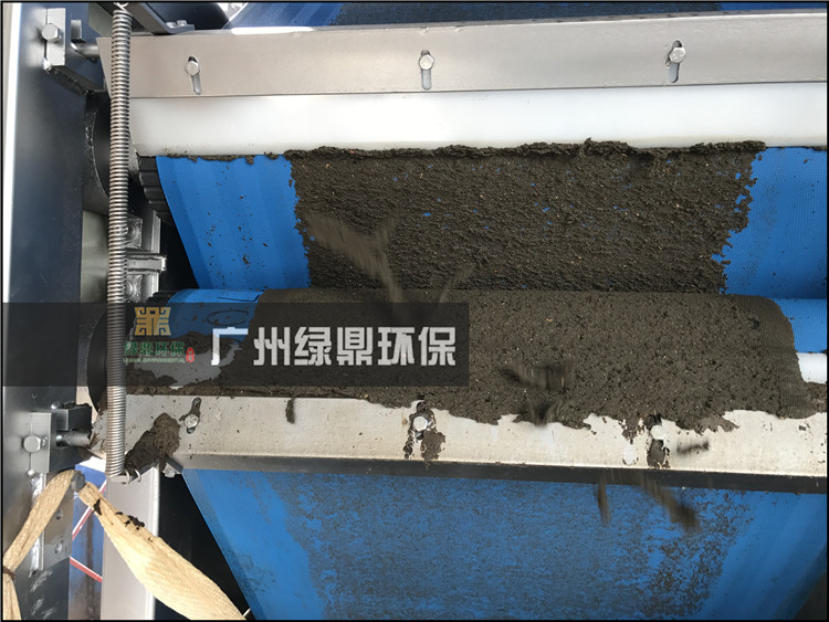 工業污泥處理工程化工泥漿處理設備現場案例 3